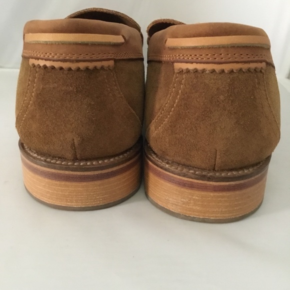 DRESS-UP SHOES FOR MEN. - Picture 3 of 9